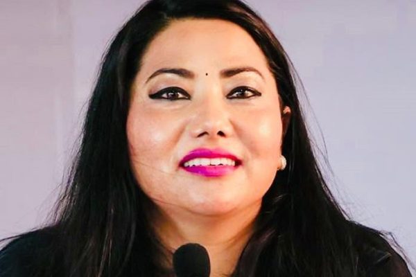 अर्थमन्त्री स्वर्णिम वाग्लेमाथि संसदबाट छानबिन हुनुपर्छः रामकुमारी झाँक्री