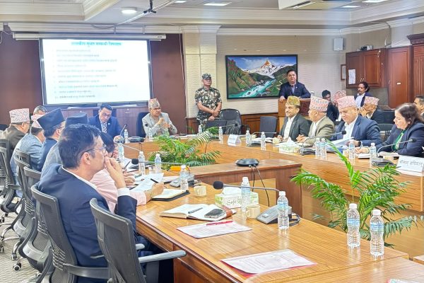 बजेट कार्यान्वयनका लागि अर्थ मन्त्रालयको छलफल सुरु बजेट कार्यान्वयनका लागि अर्थ मन्त्रालयको छलफल सुरु