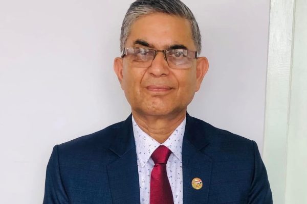 बजेट कार्यान्वयनको पहिलो दिन : उपभोक्तामाथि थपिएको करको भार र पुनर्विचारको आवश्यकता