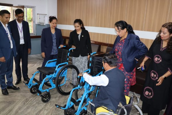 अब मन्त्रालय परिसरमै ह्वीलचेयर सेवा उपलब्धः पहुँचयुक्त र समावेशी सेवा प्रवाहतर्फ सरकारको नयाँ पहल