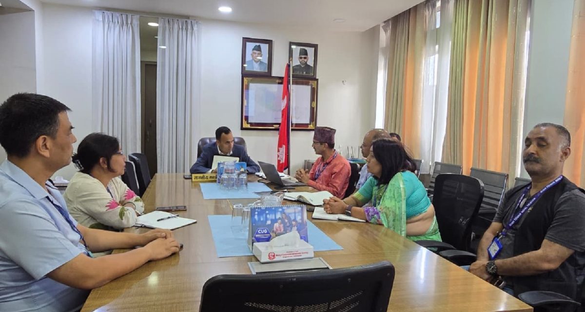 बडीमालिकामा तत्काल टेलिफोन र इन्टरनेट सुविधा पुर्याउन सञ्चारमन्त्रीको निर्देशन, हेलिकप्टरमार्फत् सामान ढुवानी गरिने