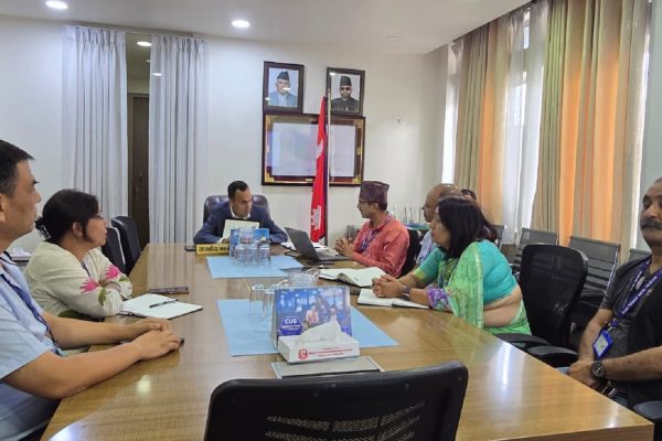 बडीमालिकामा तत्काल टेलिफोन र इन्टरनेट सुविधा पुर्याउन सञ्चारमन्त्रीको निर्देशन, हेलिकप्टरमार्फत् सामान ढुवानी गरिने बडीमालिकामा तत्काल टेलिफोन र इन्टरनेट सुविधा पुर्याउन सञ्चारमन्त्रीको निर्देशन, हेलिकप्टरमार्फत् सामान ढुवानी गरिने