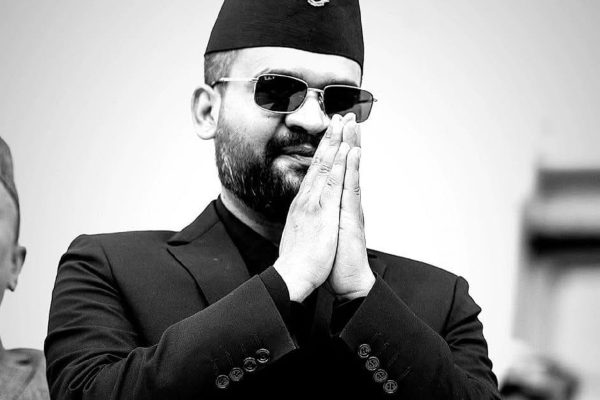 अर्ग्यानिक संघका पदाधिकारीसँग छलफल गर्दै प्रधानमन्त्री