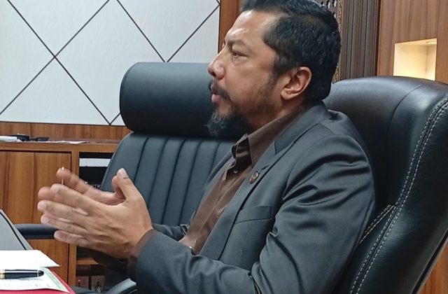 प्रवद्र्धकले लाइसेन्स लिएर बस्ने अभ्यास स्वीकार्य नहुने ऊर्जामन्त्रीको चेतावनी