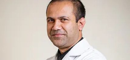 ​गर्मीमा पौडी खेल्दा बालबालिकाको स्वास्थ्यमा जोखिम, के–के निम्तन्छन् समस्या ?
