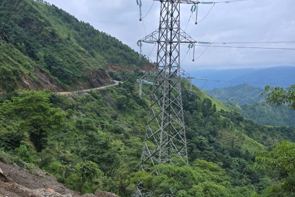 अत्याधिक वर्षापछिको पहिरोले समुन्द्रटार–त्रिशूली ३बी १३२ केभी प्रसारण लाइनको टावर क्षतिग्रस्त अत्याधिक वर्षापछिको पहिरोले समुन्द्रटार–त्रिशूली ३बी १३२ केभी प्रसारण लाइनको टावर क्षतिग्रस्त